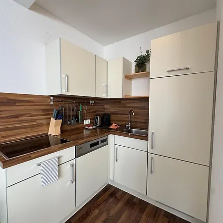 Schlick - Im Zentrum Von فلبمس