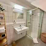 Schlick - Im Zentrum Von * فلبمس